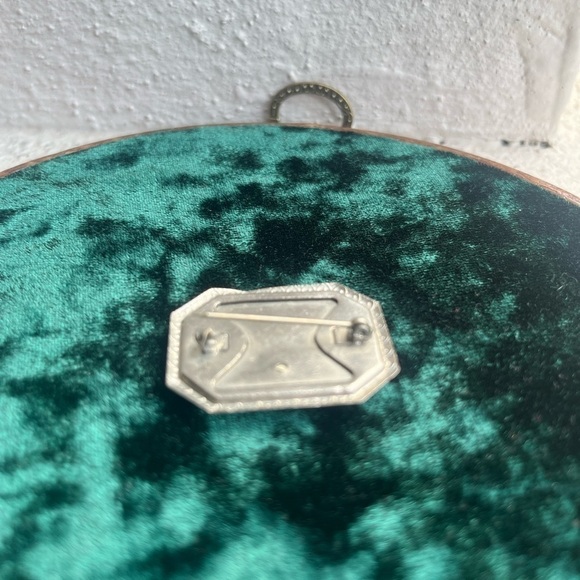 Vintage Victorian Reverse Intaglio Pin Brooch - Picture 8 of 10